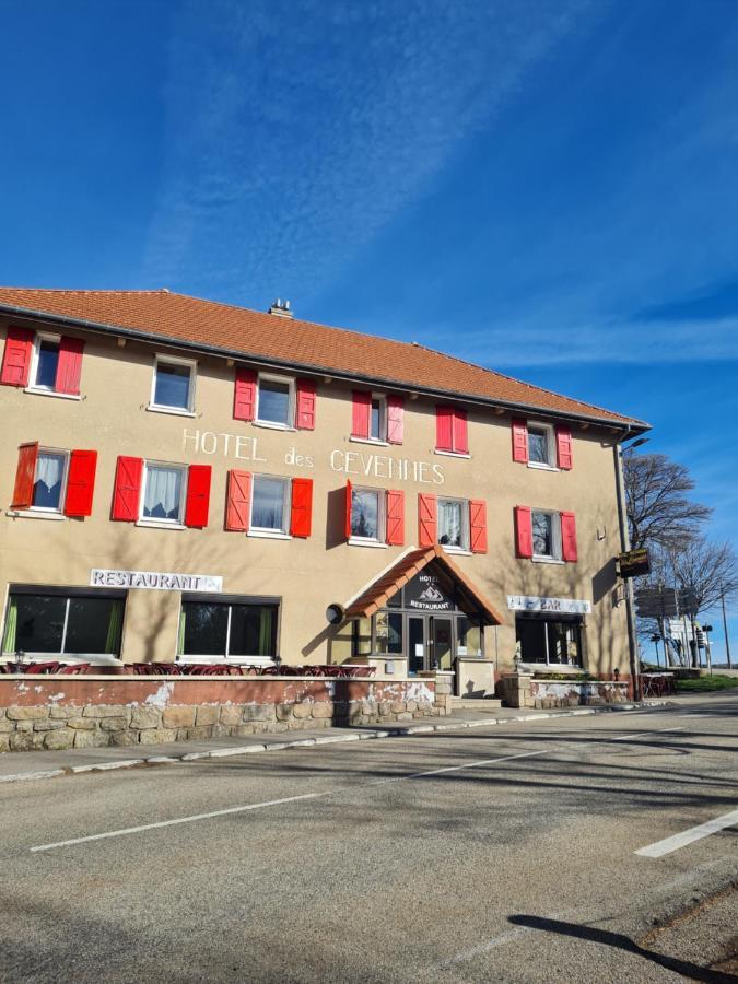Hotel Des Cevennes Mezilhac Bagian luar foto