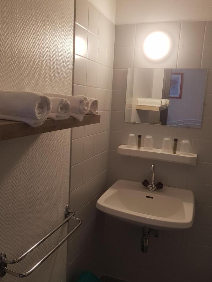 Hotel Des Cevennes Mezilhac Bagian luar foto