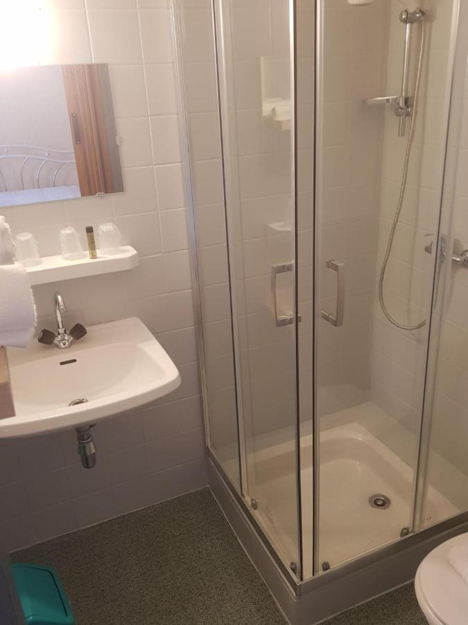 Hotel Des Cevennes Mezilhac Bagian luar foto